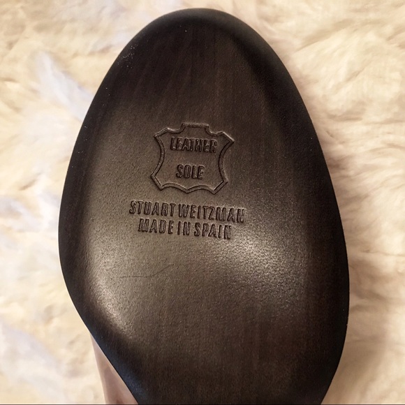 Ruby Red Stuart Weitzman Patent Leather Heels - Picture 5 of 7